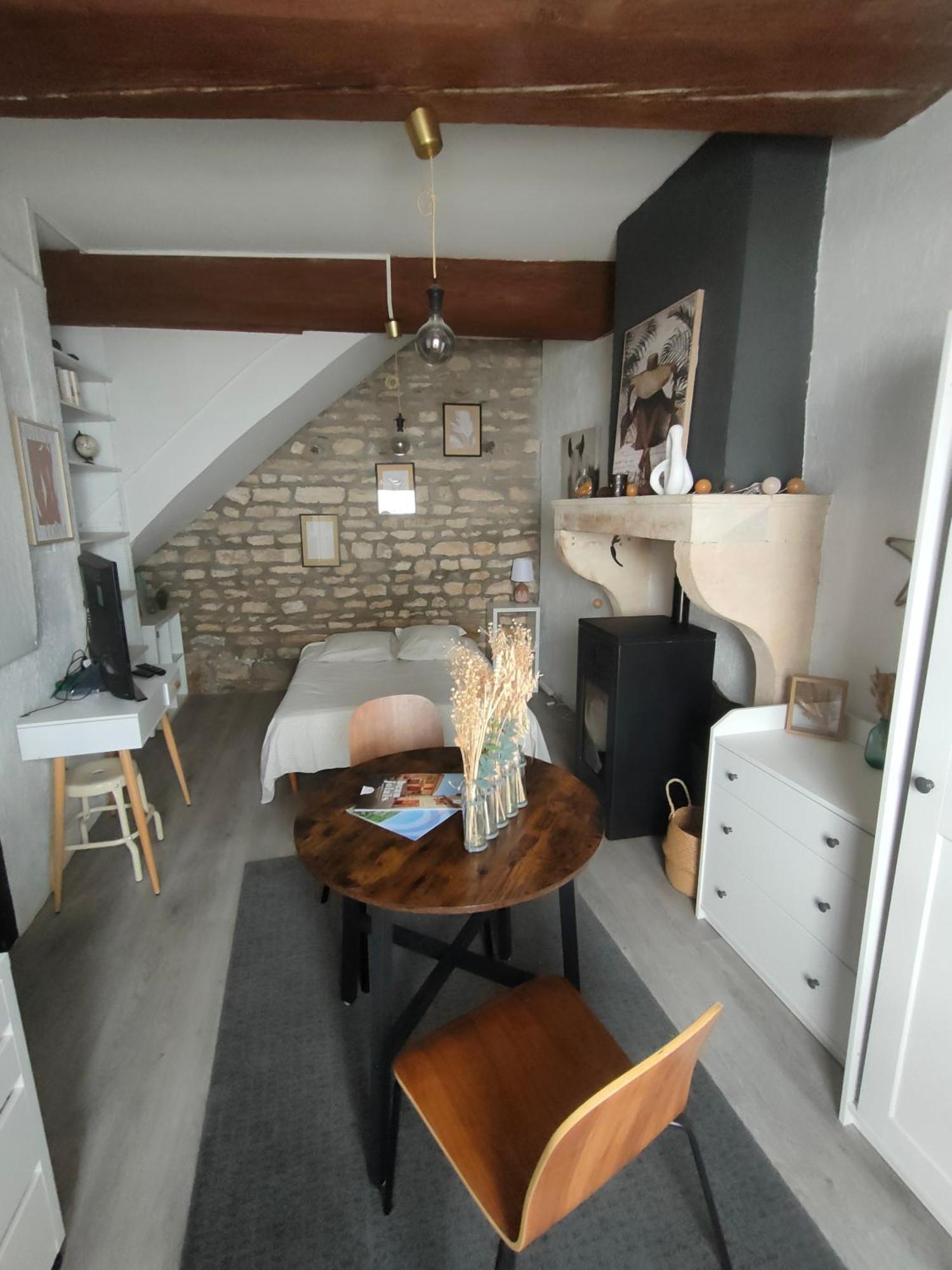 La Chamade En Beaujolais Bed and Breakfast Anse Exteriör bild
